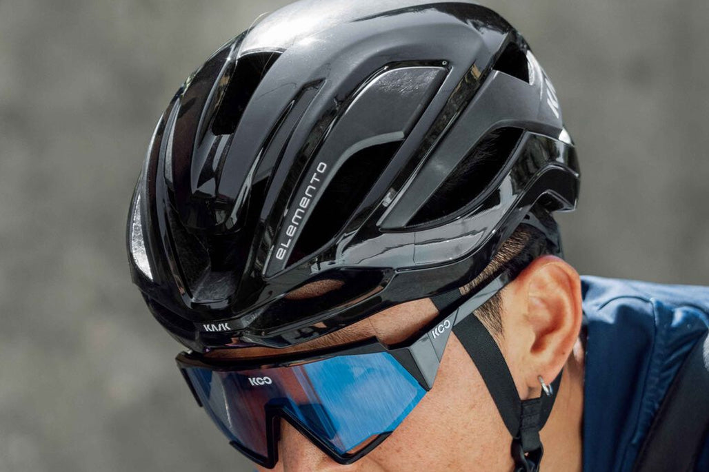 Kask Elemento Zwart CHE00101210